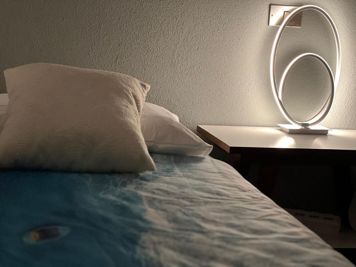 La Casa Di Wioletta Apartment บาร์เชลโลนา-ปอซโซ ดี กอตโต ภายนอก รูปภาพ