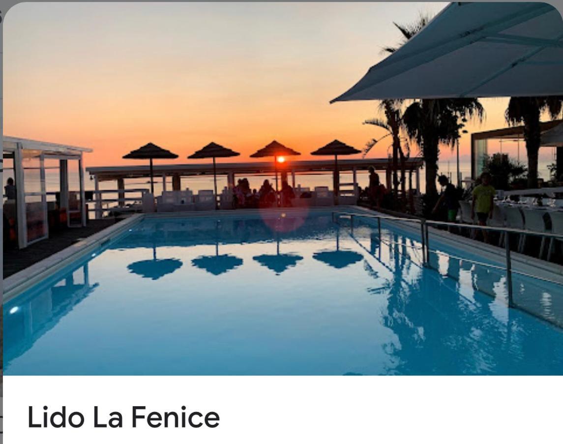 La Casa Di Wioletta Apartment บาร์เชลโลนา-ปอซโซ ดี กอตโต ภายนอก รูปภาพ